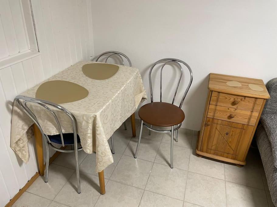 Comfortable Apartment In Commercial Centre ウンターハヒング エクステリア 写真
